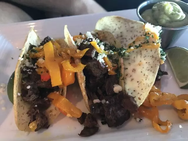 107 SkyLounge