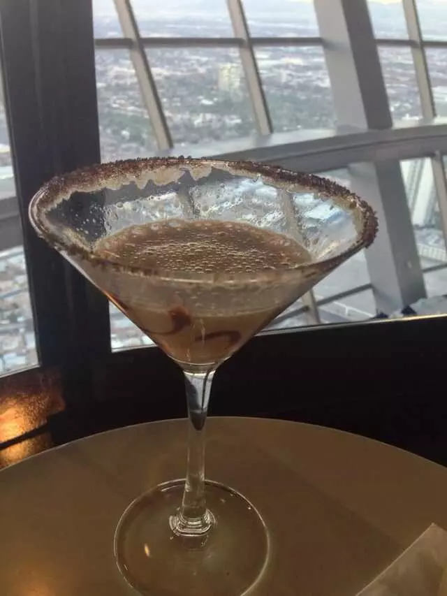 107 SkyLounge