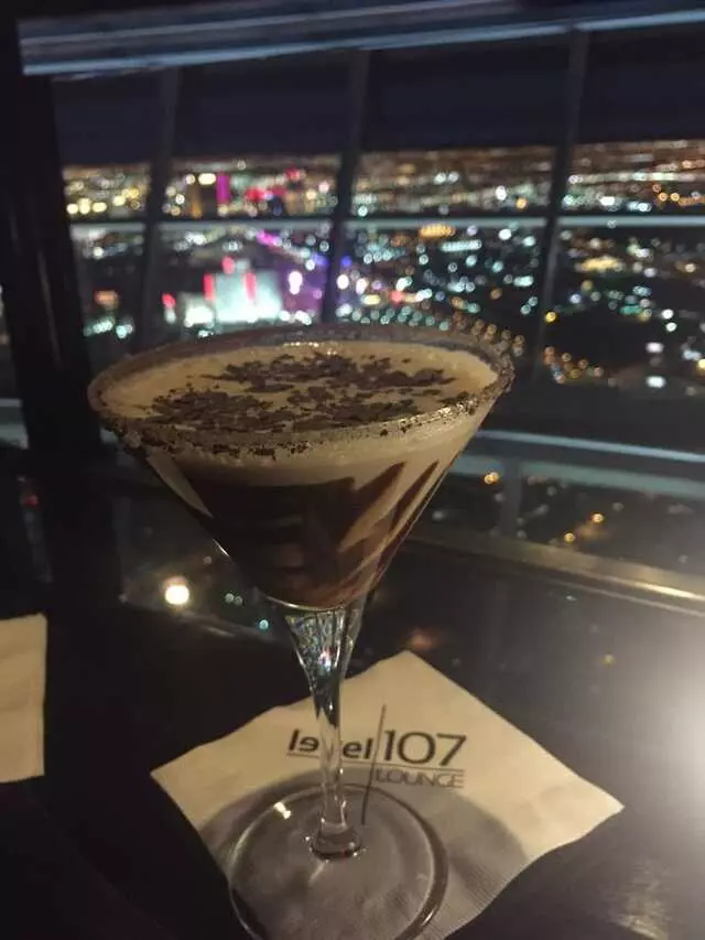 107 SkyLounge