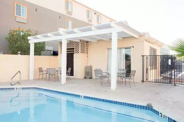 Aviation Inn