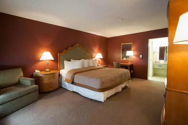 Aviation Inn
