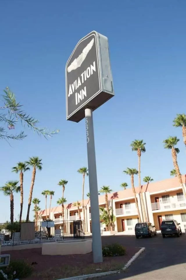 Aviation Inn