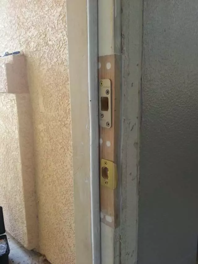 A Handy Painter