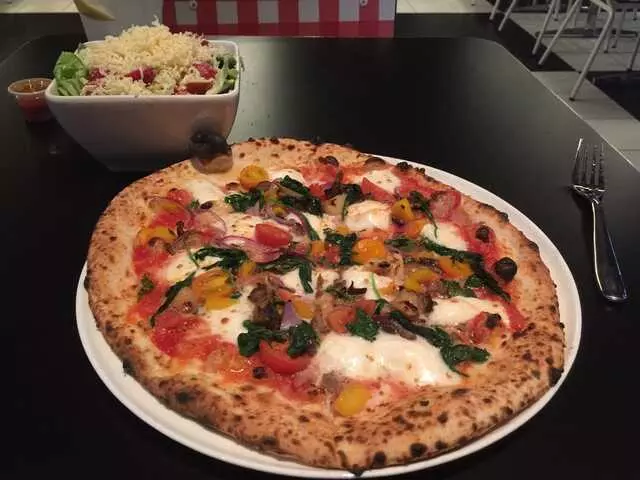 800 Degrees Neapolitan Pizzeria