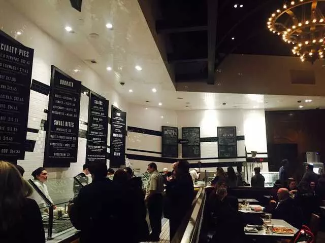 800 Degrees Neapolitan Pizzeria