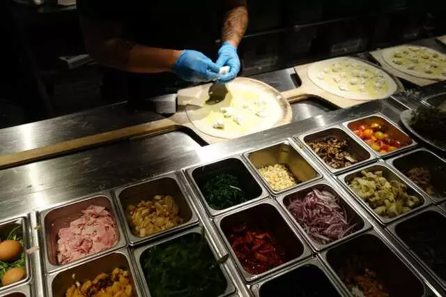 800 Degrees Neapolitan Pizzeria