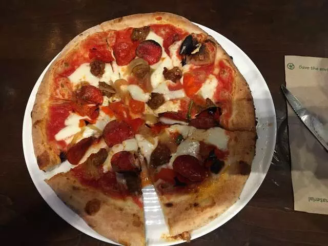 800 Degrees Neapolitan Pizzeria