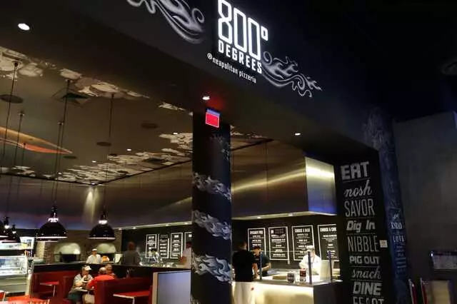 800 Degrees Neapolitan Pizzeria