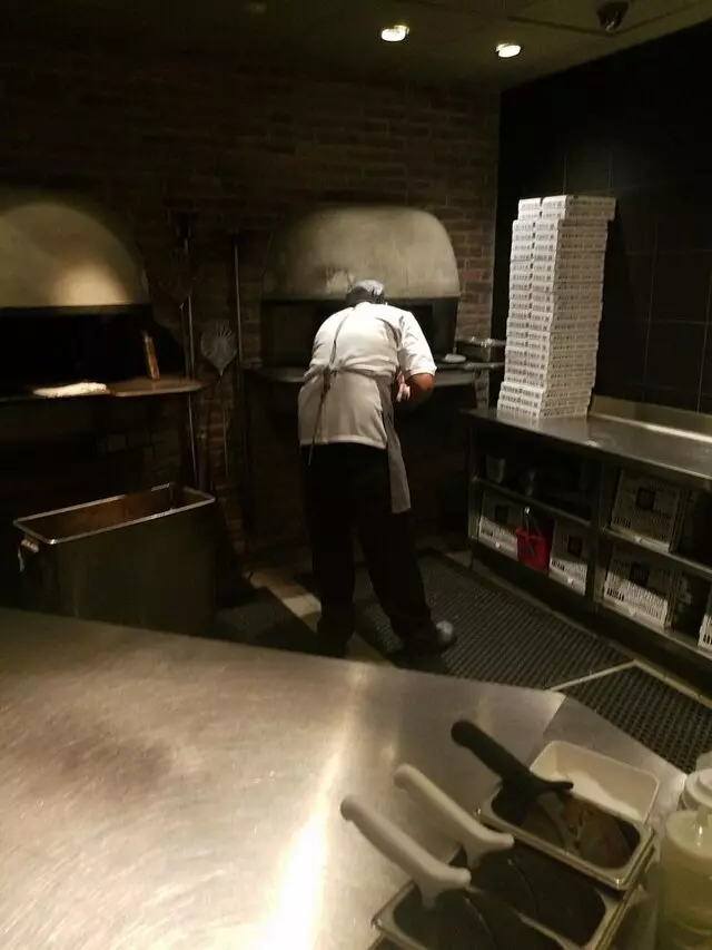800 Degrees Neapolitan Pizzeria