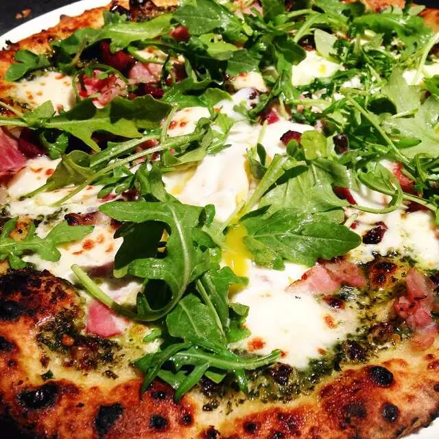 800 Degrees Neapolitan Pizzeria