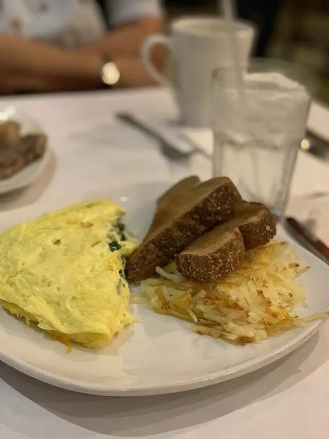 Oyster Bay Seafood & Wine Bar