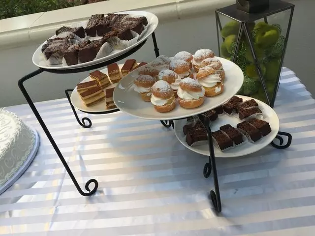 Universal Bakery