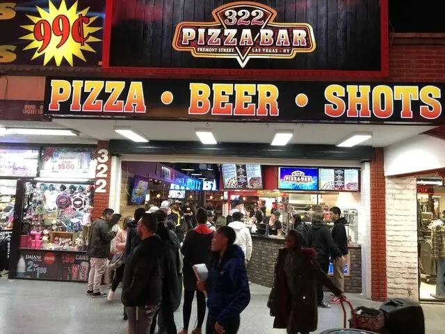 322 Pizza Bar