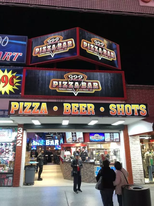 322 Pizza Bar