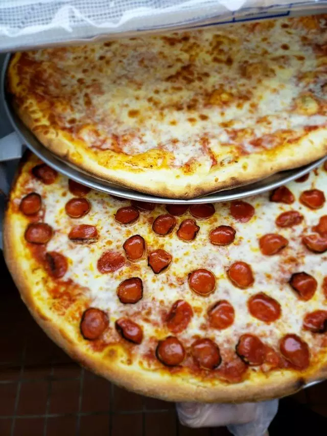 322 Pizza Bar