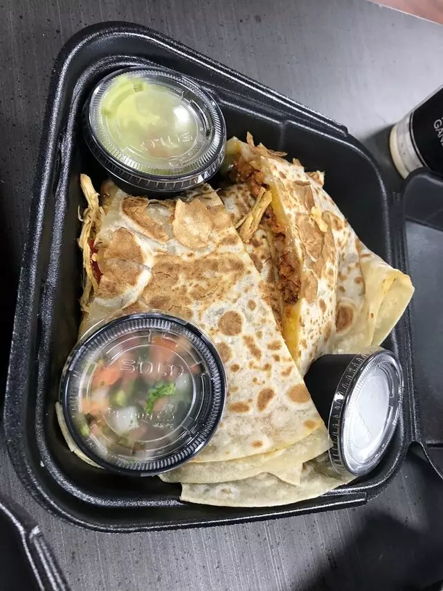 Regis Tacos and More