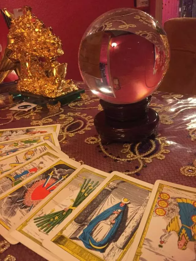 Advantage Psychic