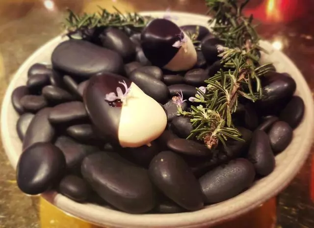é by José Andrés