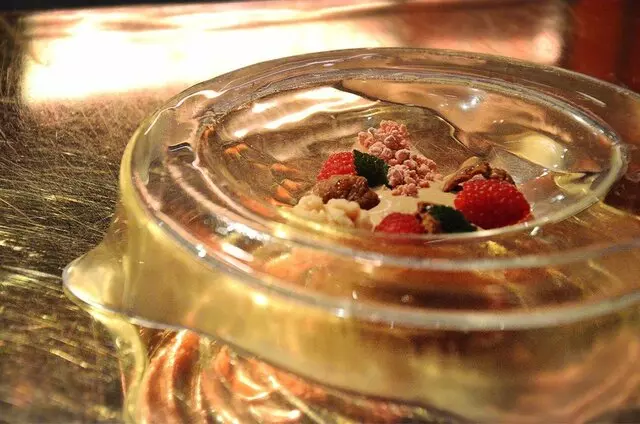 é by José Andrés