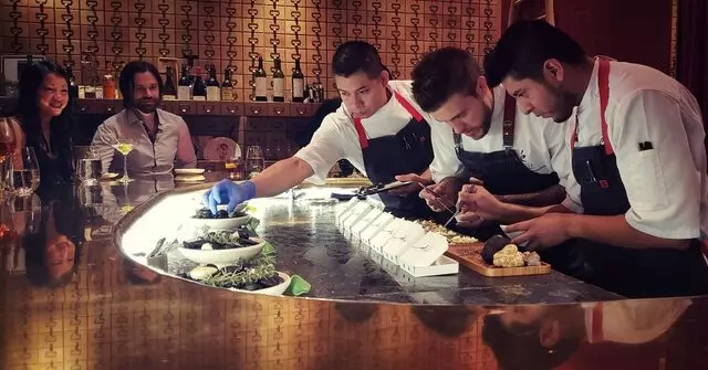 é by José Andrés