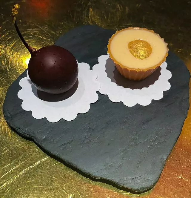 é by José Andrés