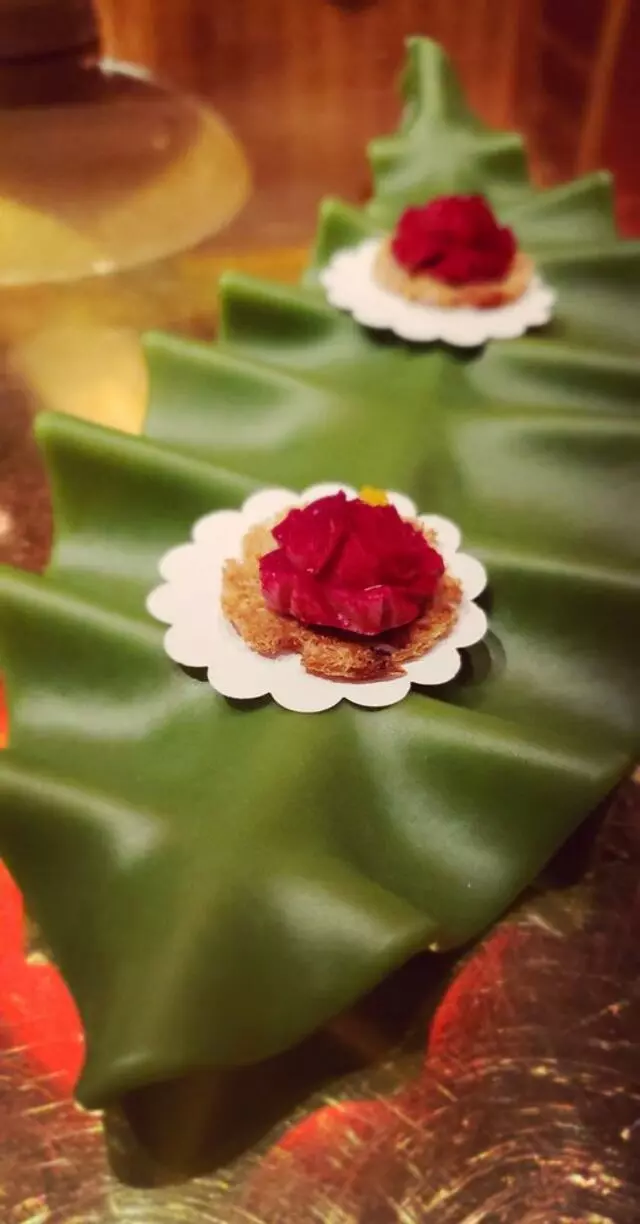 é by José Andrés