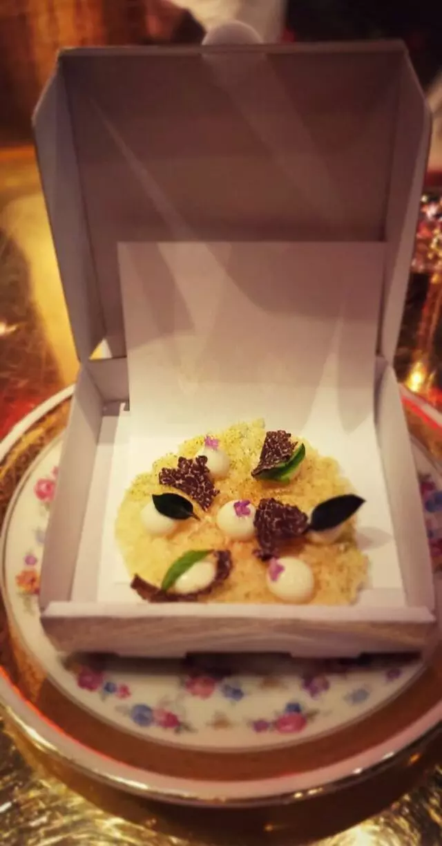 é by José Andrés
