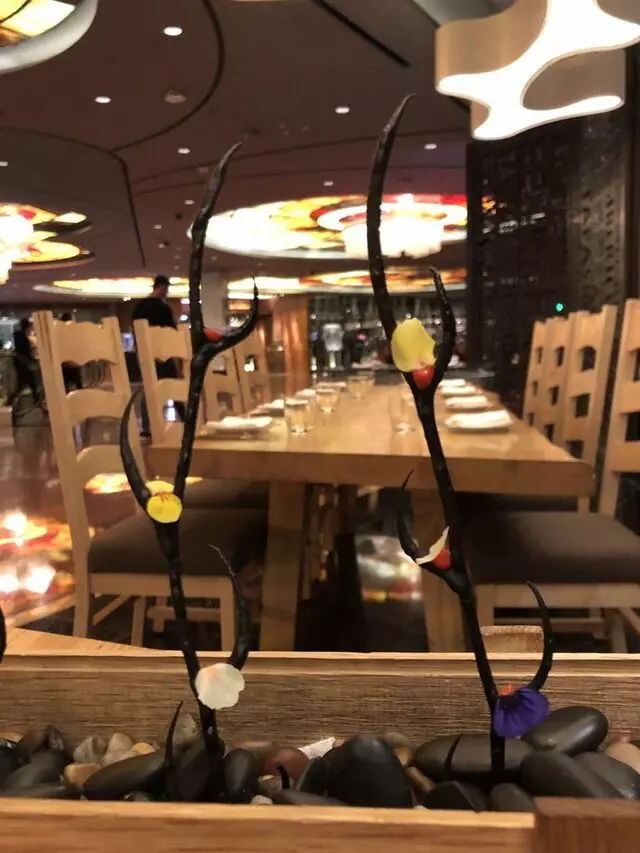 é by José Andrés