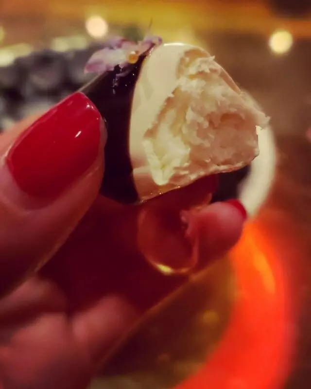 é by José Andrés