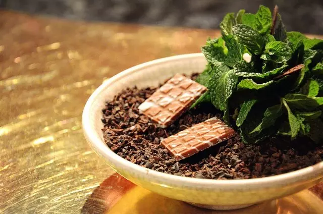 é by José Andrés