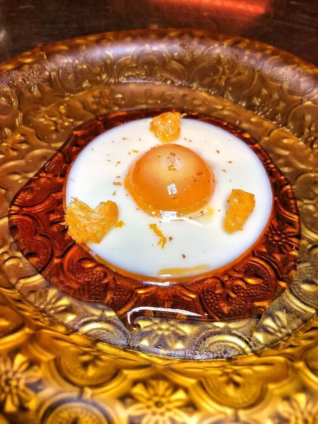 é by José Andrés