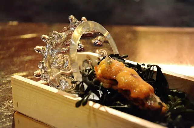 é by José Andrés