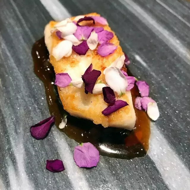 é by José Andrés