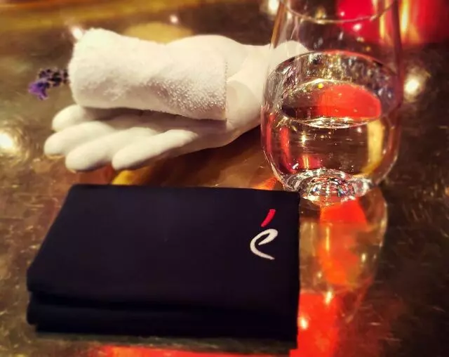 é by José Andrés