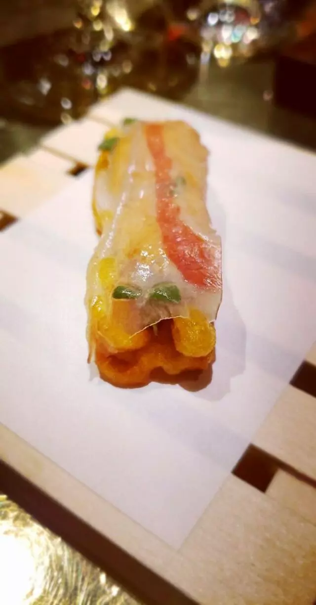 é by José Andrés