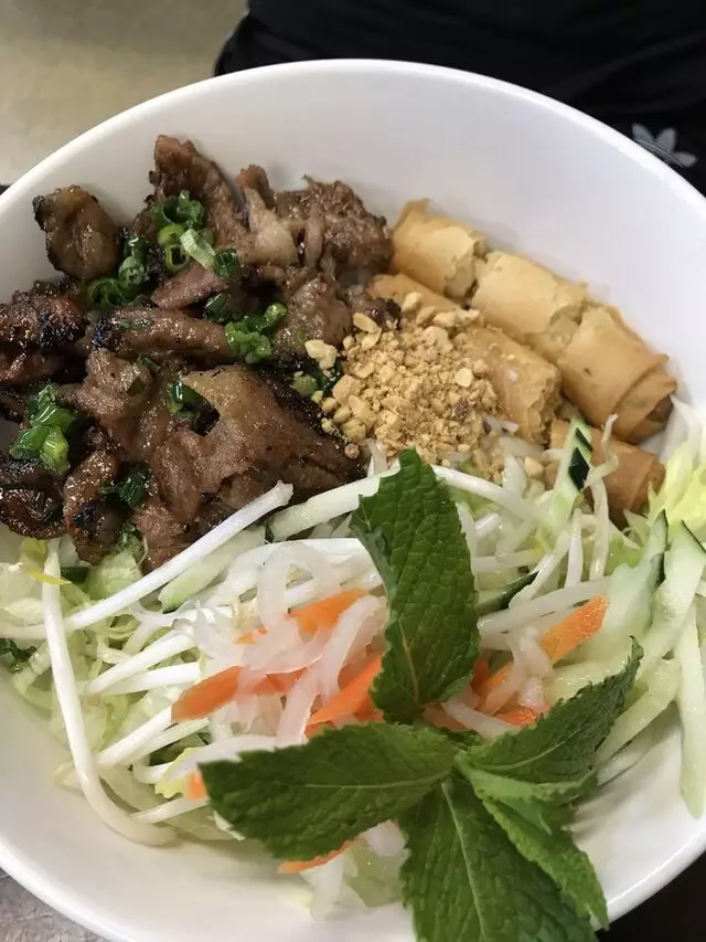 Pho 90
