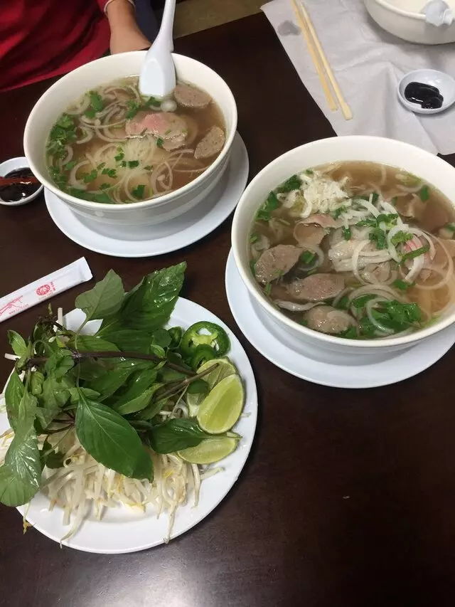 Pho 90