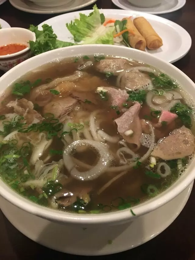 Pho 90