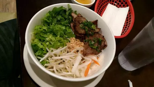 Pho 90