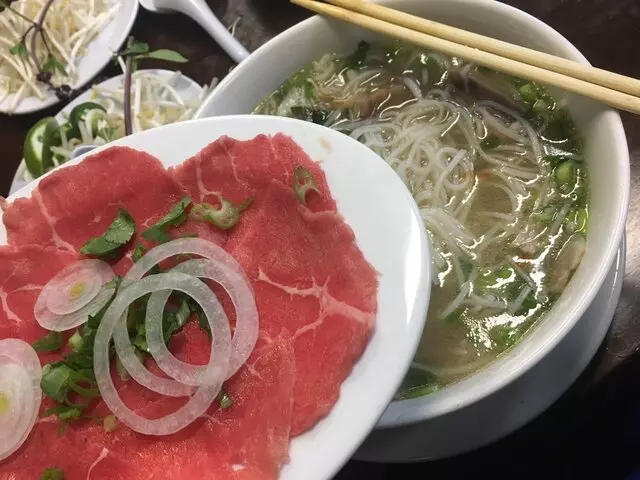 Pho 90