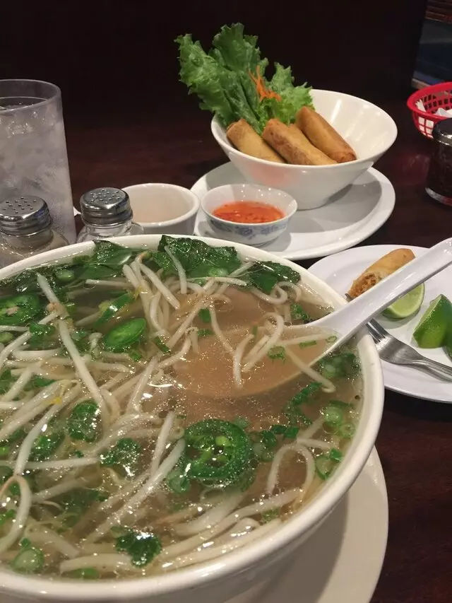 Pho 90