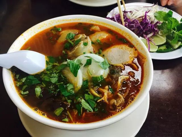 Pho 90