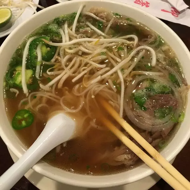 Pho 90