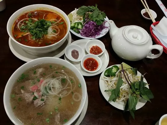 Pho 90