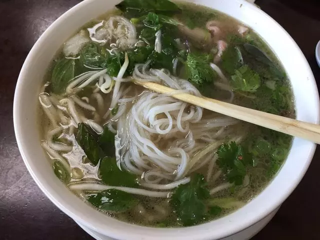 Pho 90