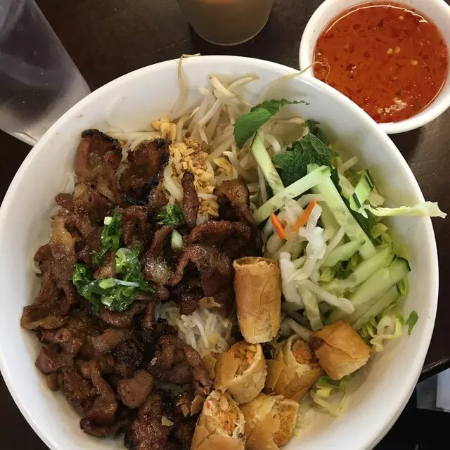 Pho 90