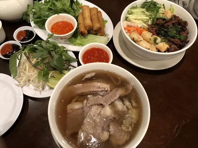 Pho 90