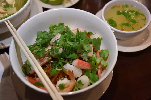 Pho 90