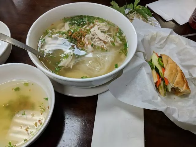 Pho 90