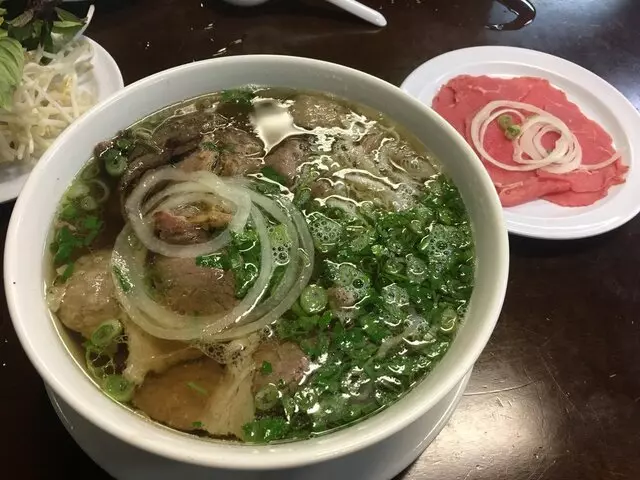 Pho 90